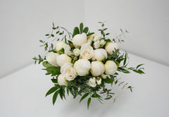 Peony & rosy bouquet (Seasonal)