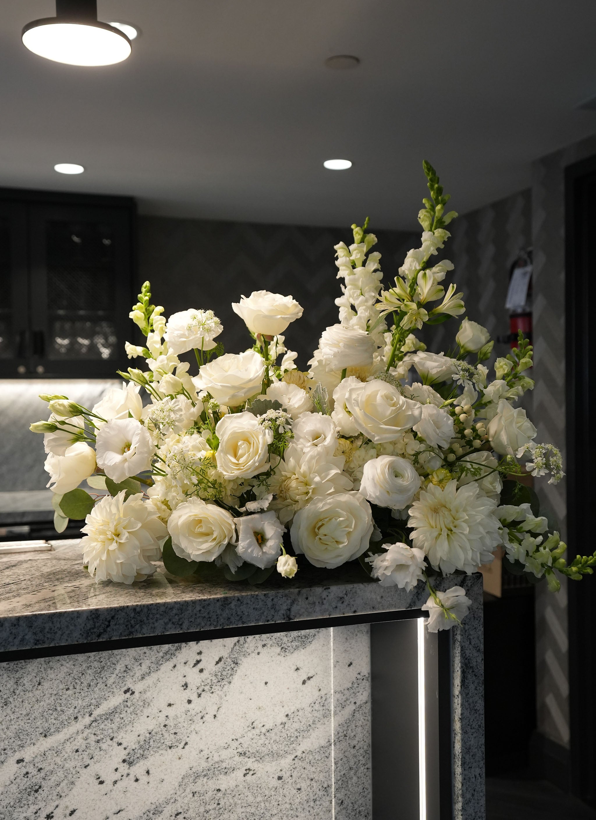 Chic Bar Wing (Left or Right Only)