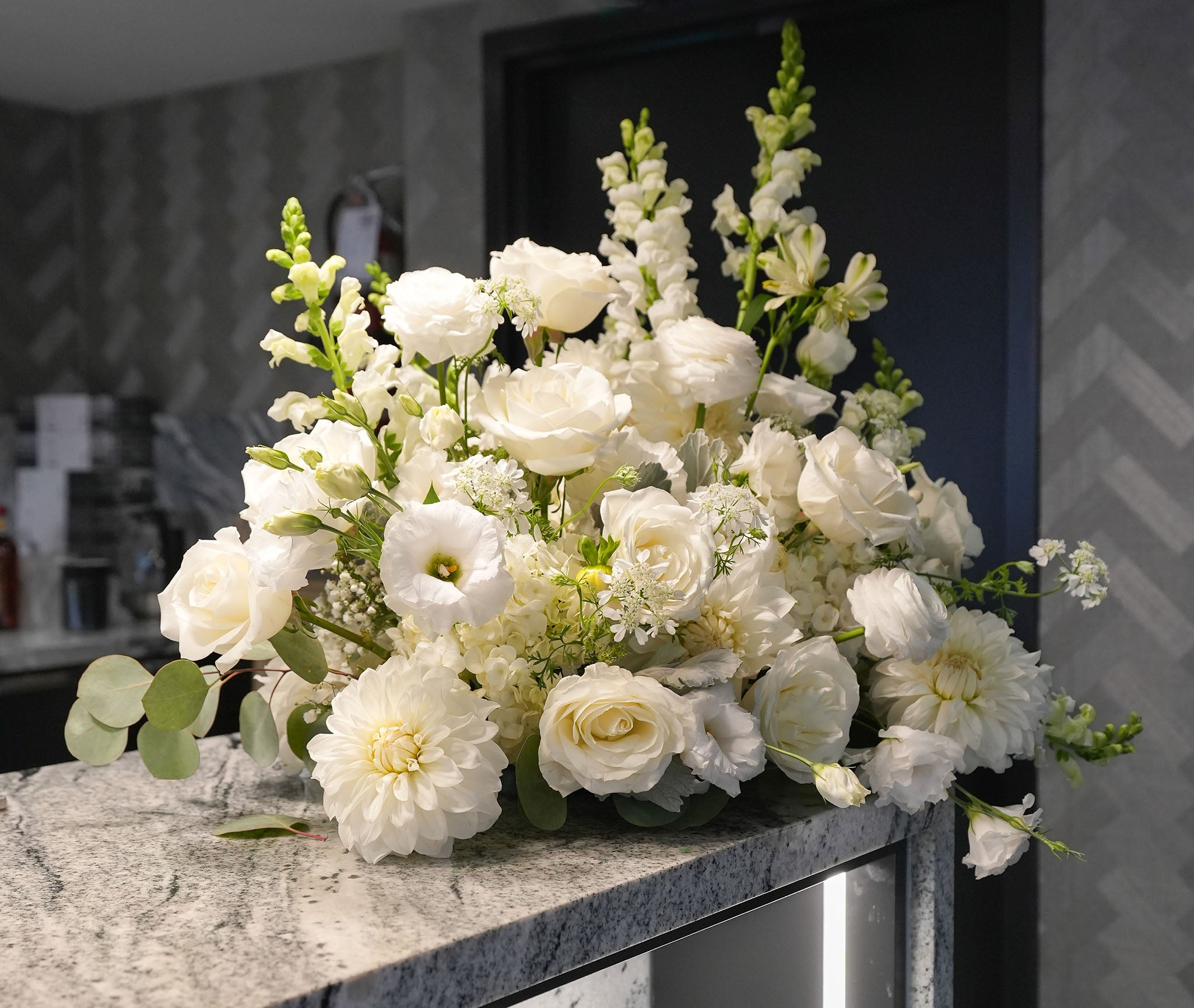 Chic Bar Wing (Left or Right Only)