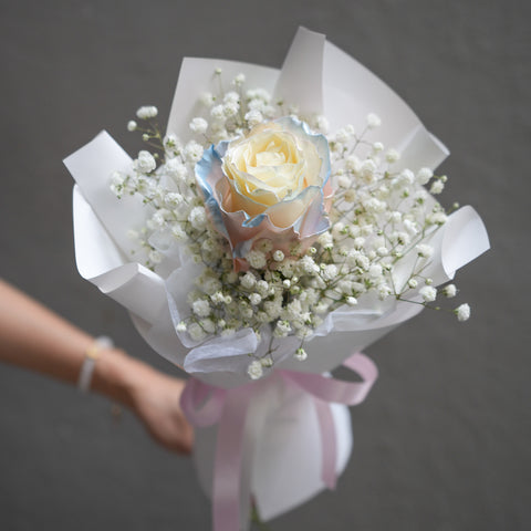 Mini Aurora Rose Bouquet