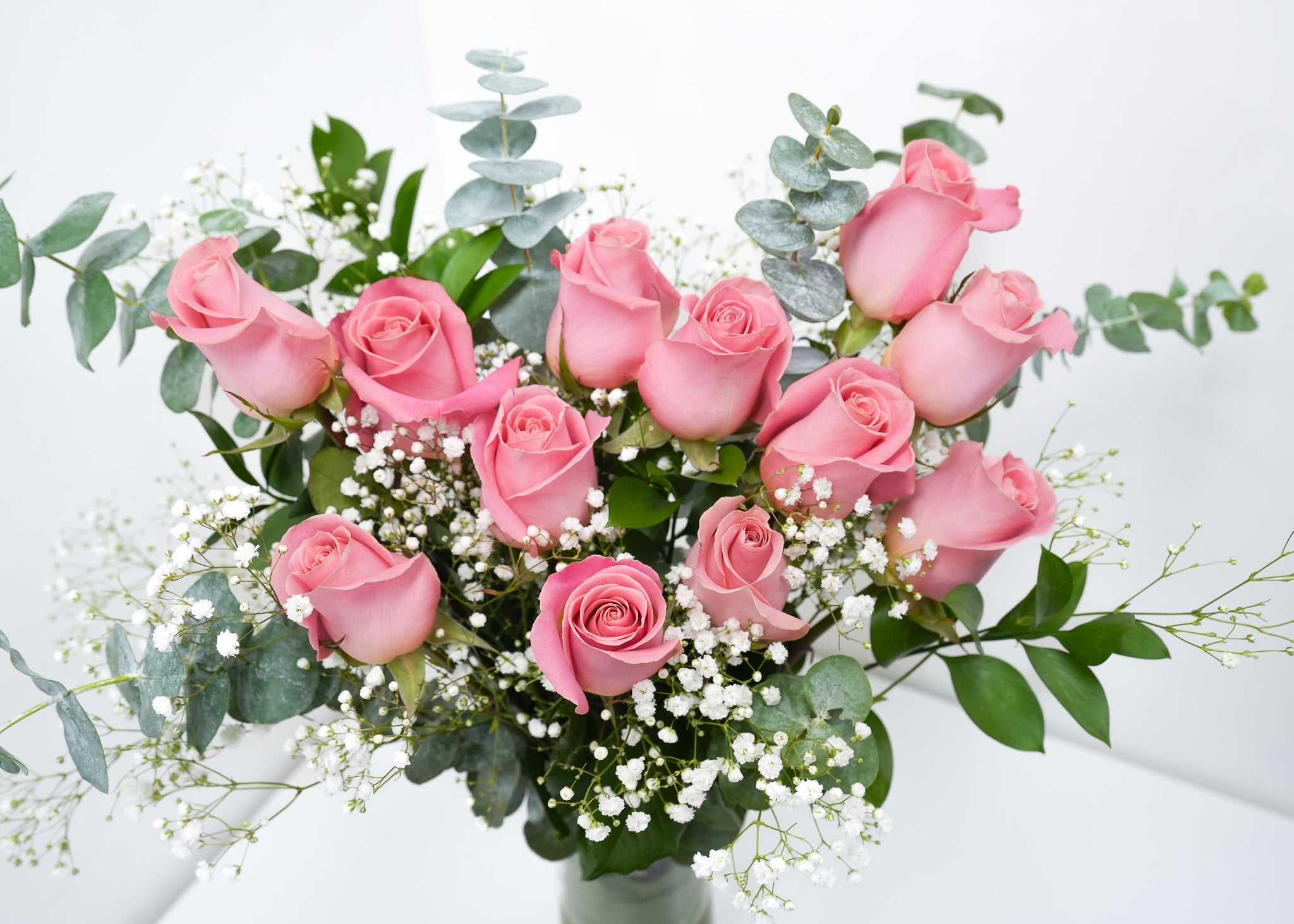 12 Light Pink Roses