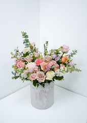 Mix of Floral Colors Round Box