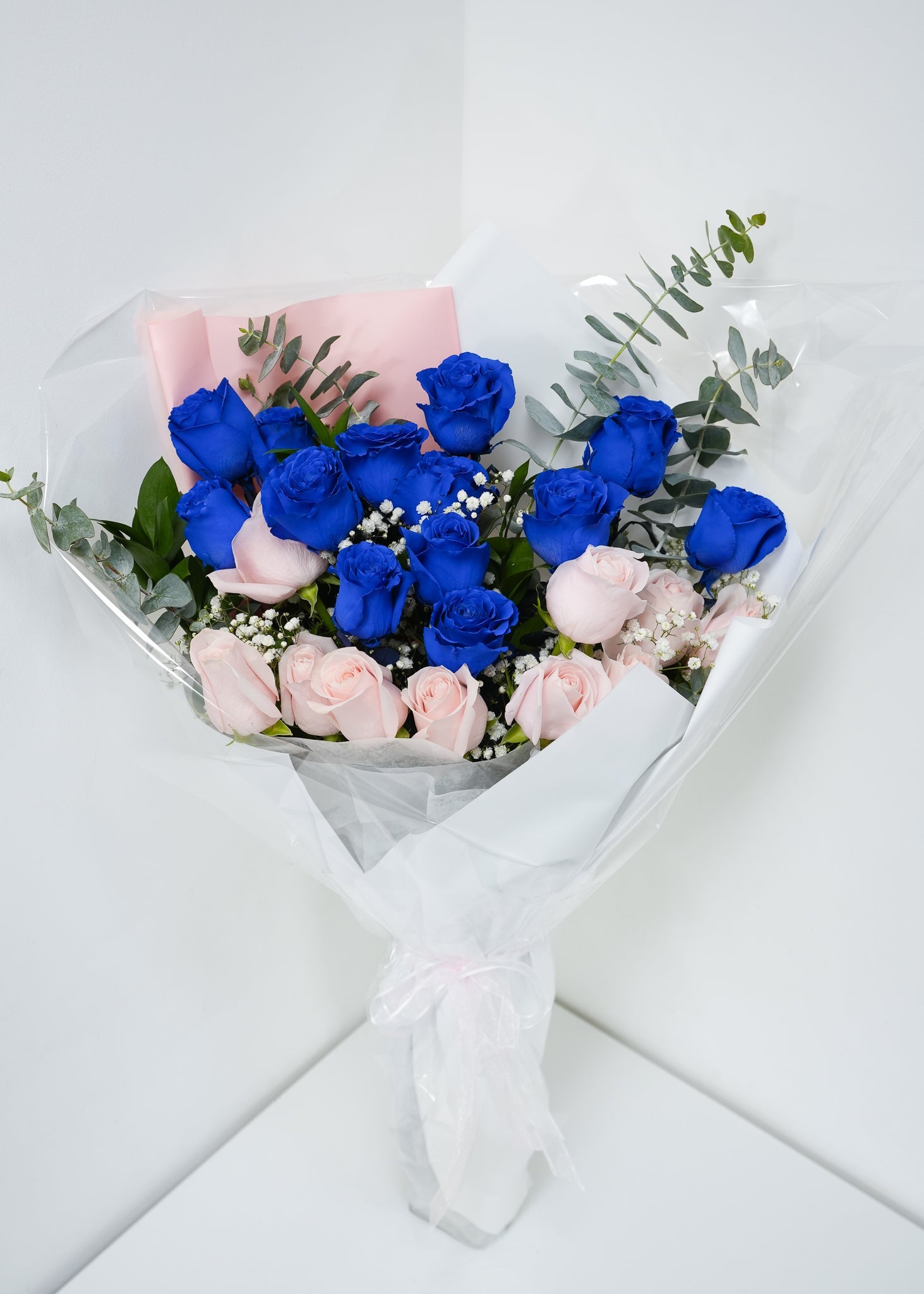Baby Pink & Blue Rose Bouquet
