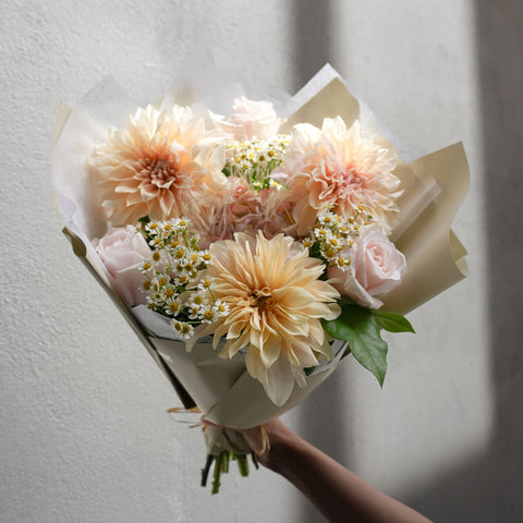 Flower Glory Bouquet dahlia