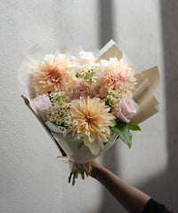 Flower Glory Bouquet dahlia