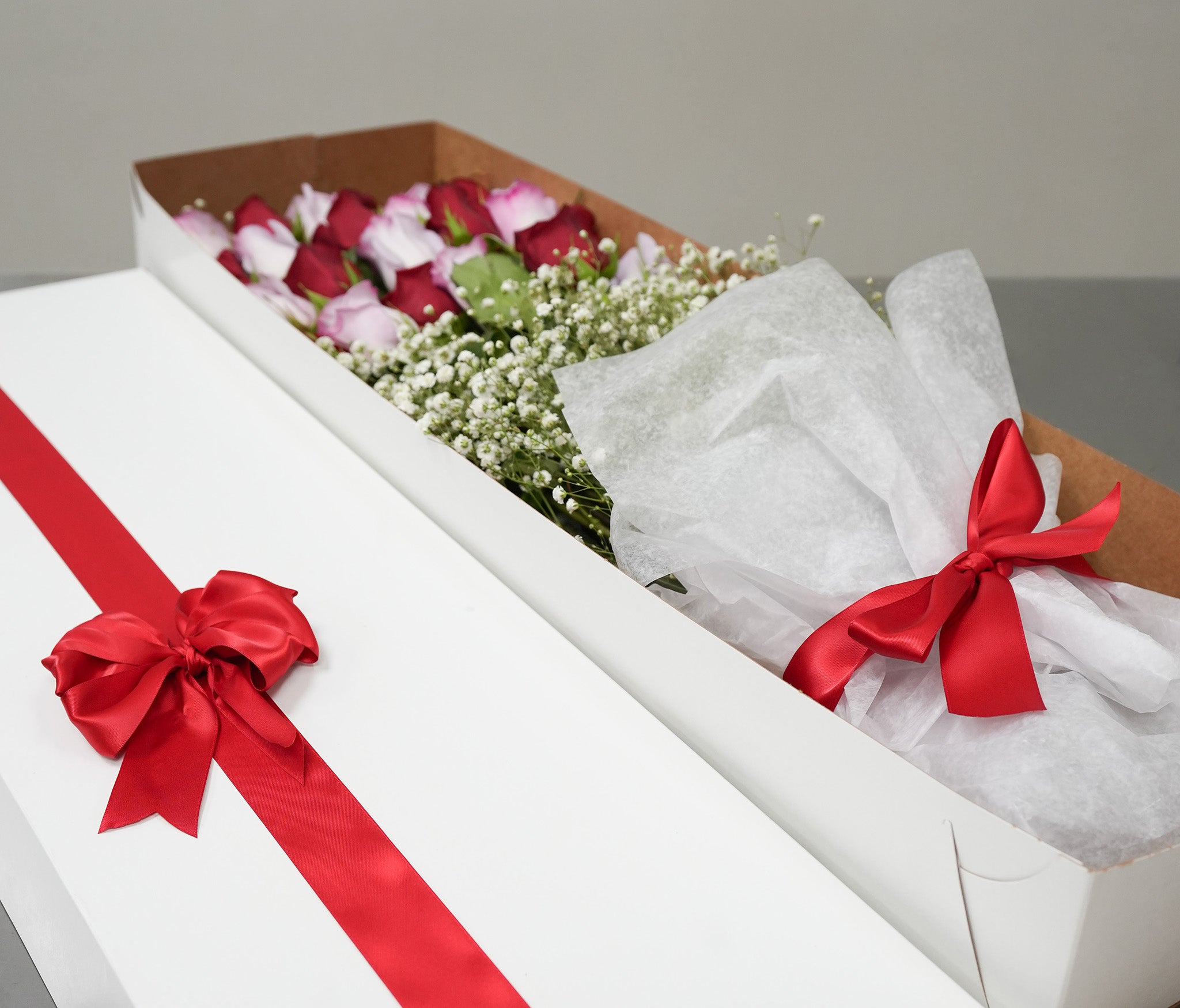 24 Lavender & Red Rose Box
