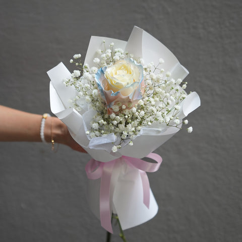 Mini Aurora Rose Bouquet