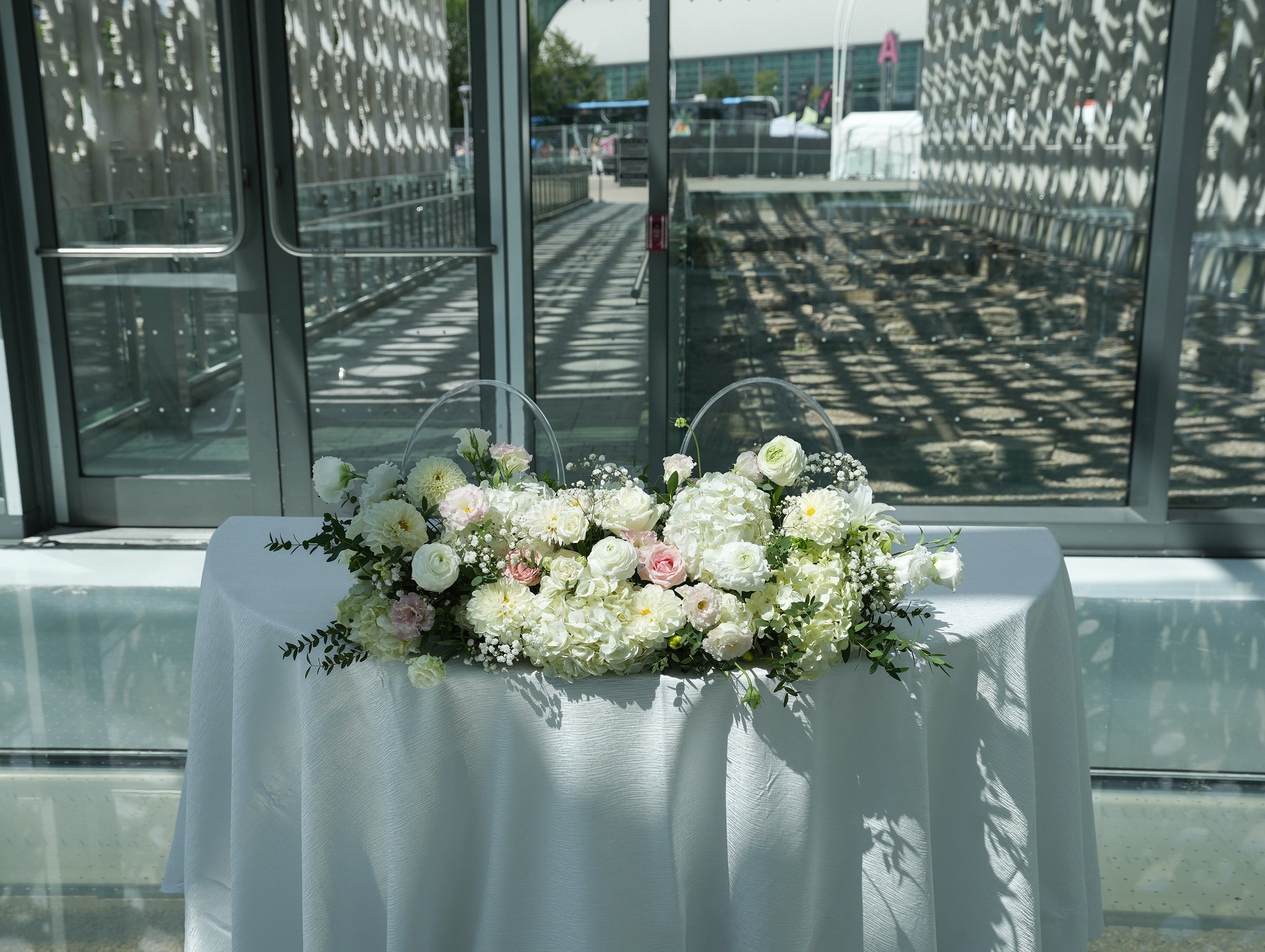Dreamy Duet Wedding Centerpiece