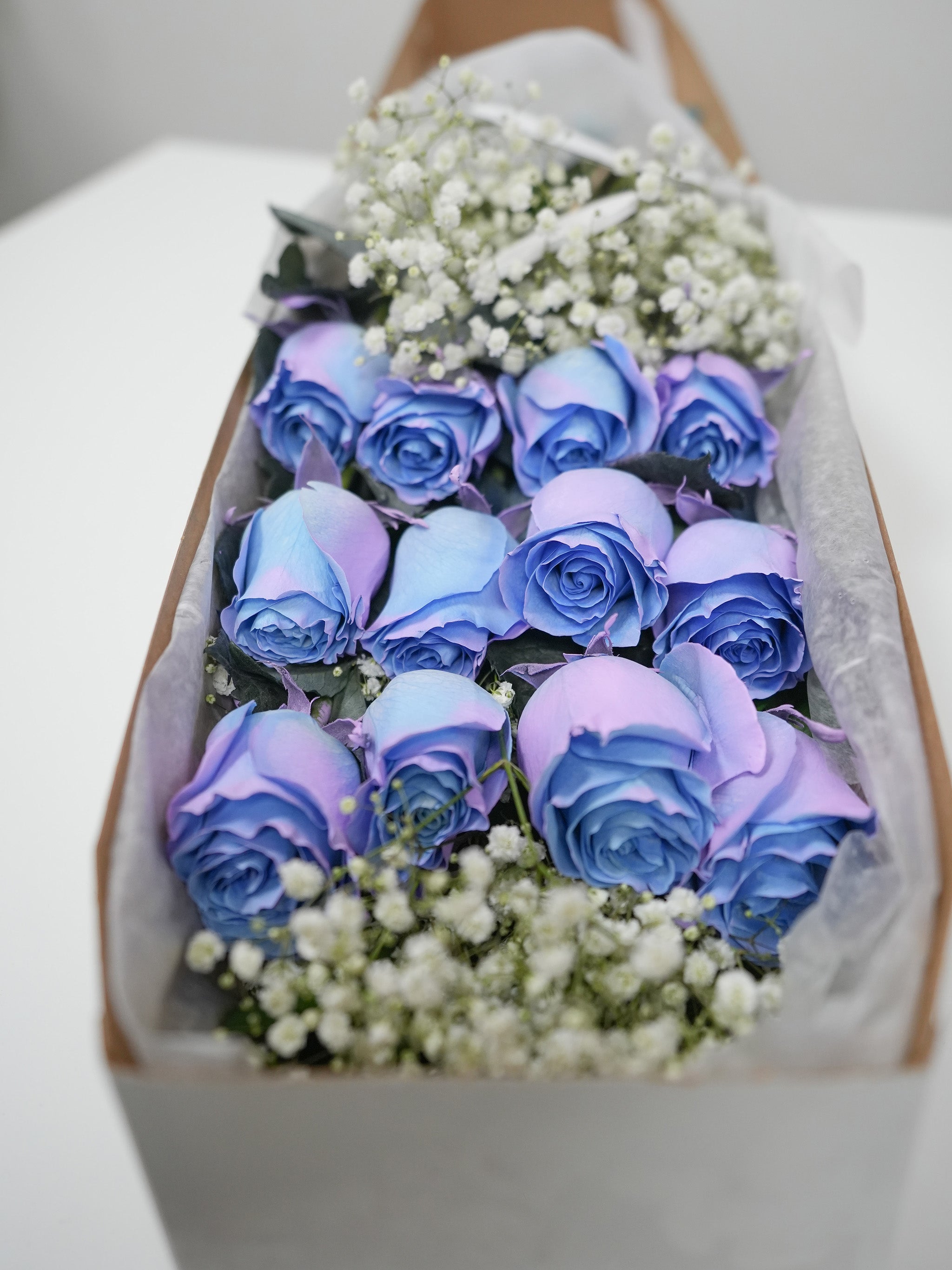 12 Blue and Pink Rose Box