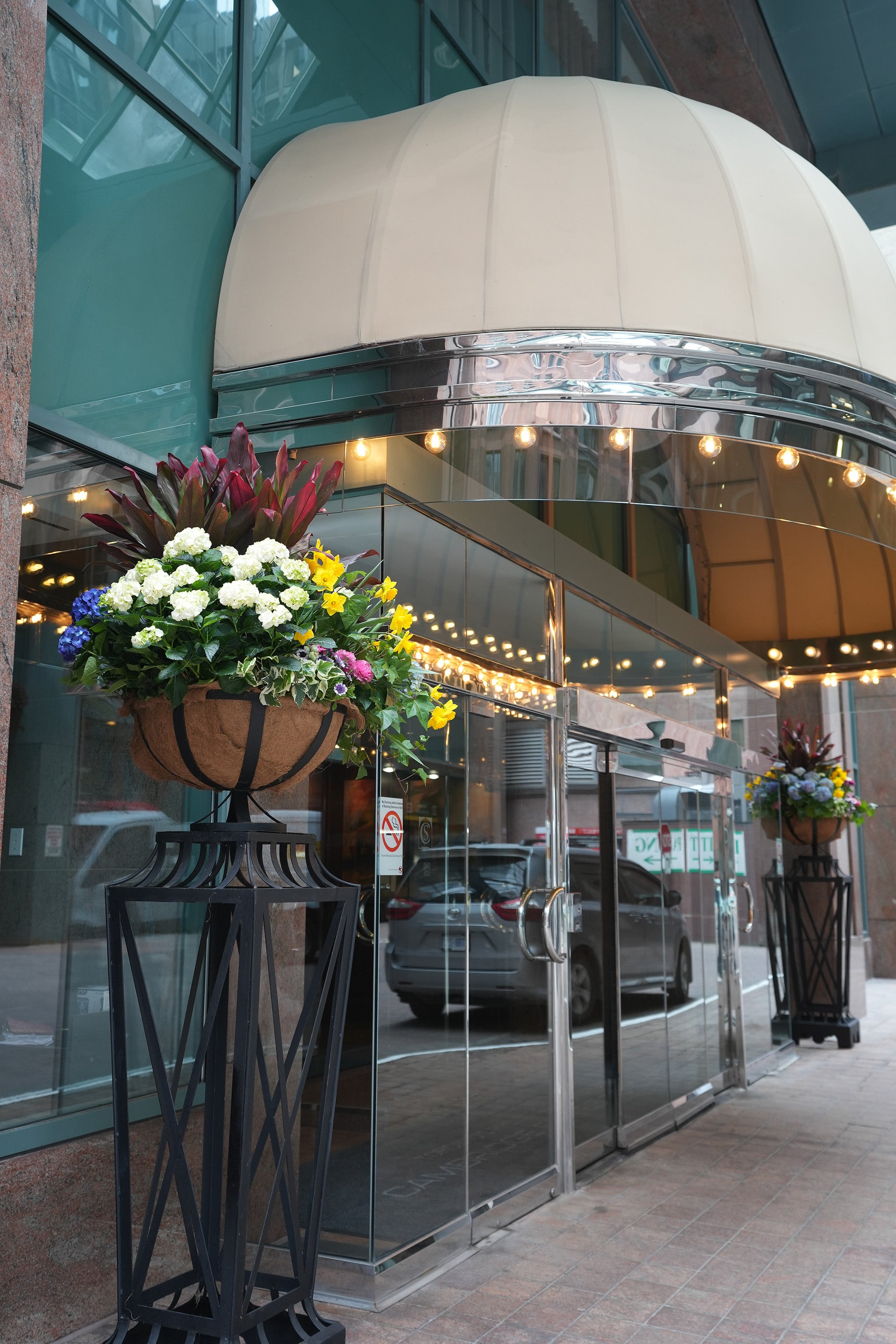 Spring Outdoor Arrangement