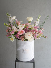 Mix of Floral Colors Round Box