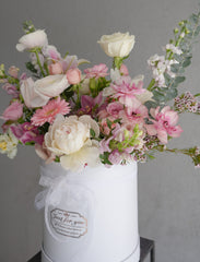 Mix of Floral Colors Round Box