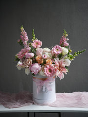 Mix of Floral Colors Round Box