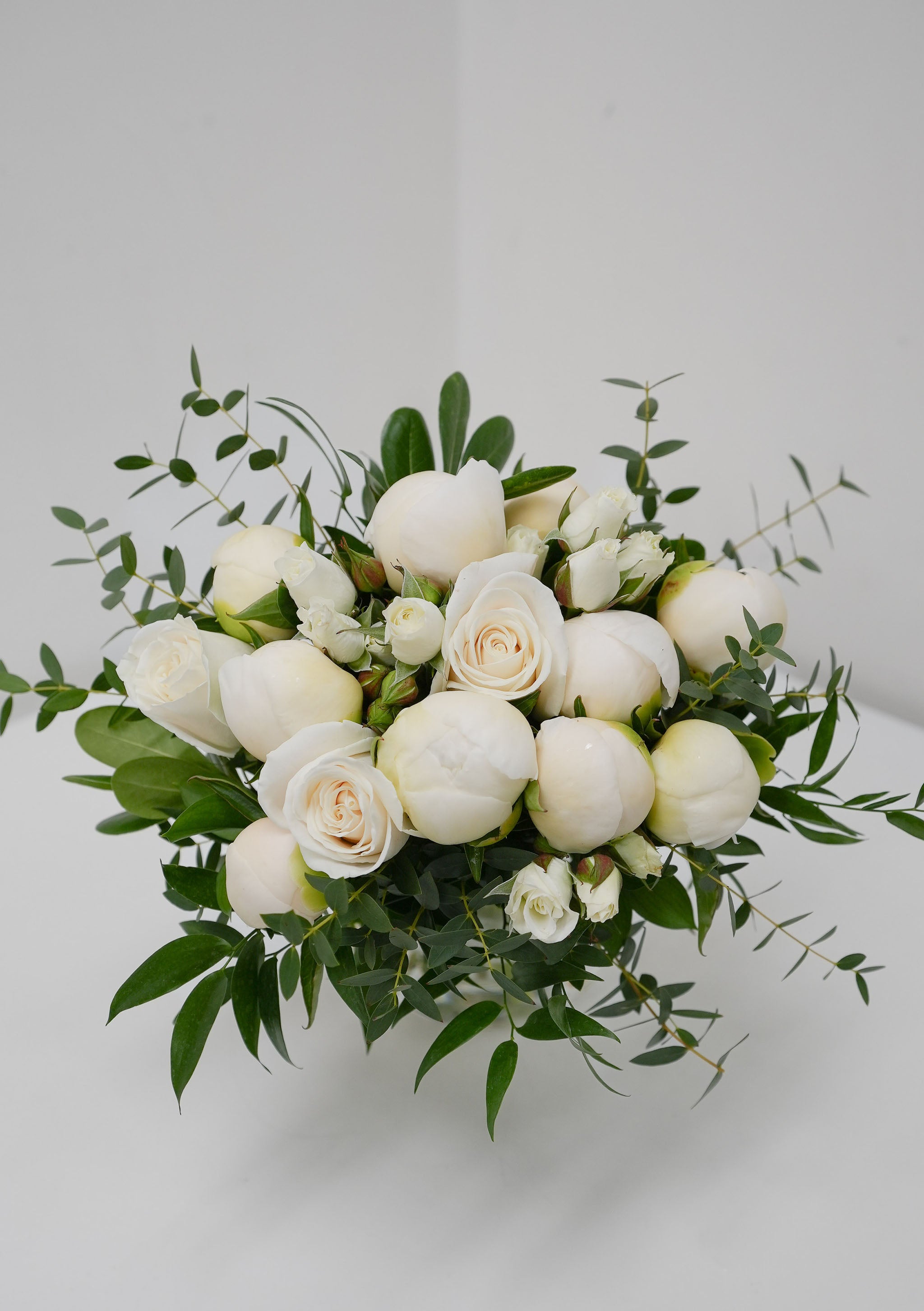 Peony & rosy bouquet (Seasonal)