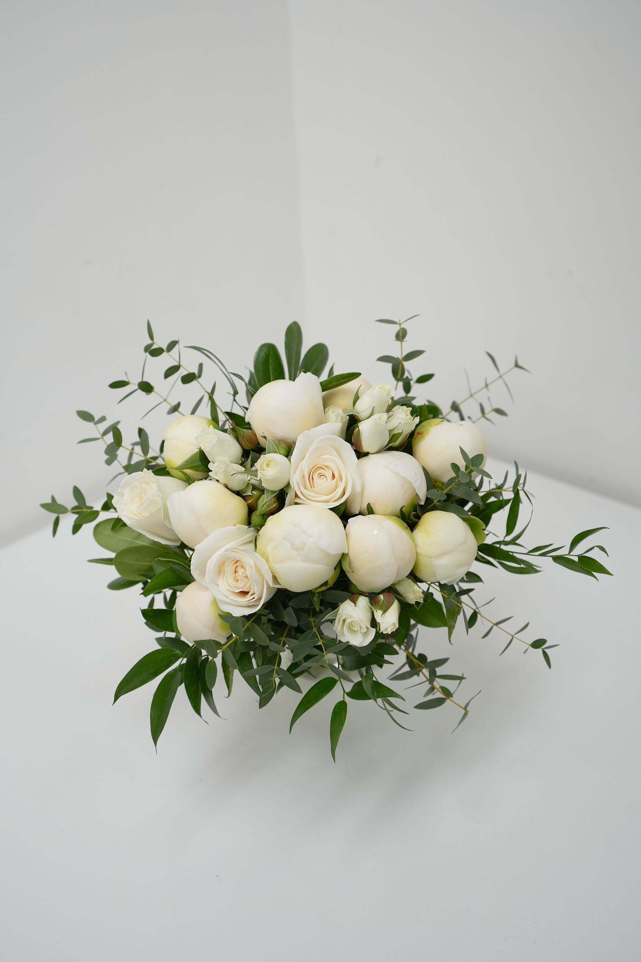 Peony & rosy bouquet (Seasonal)