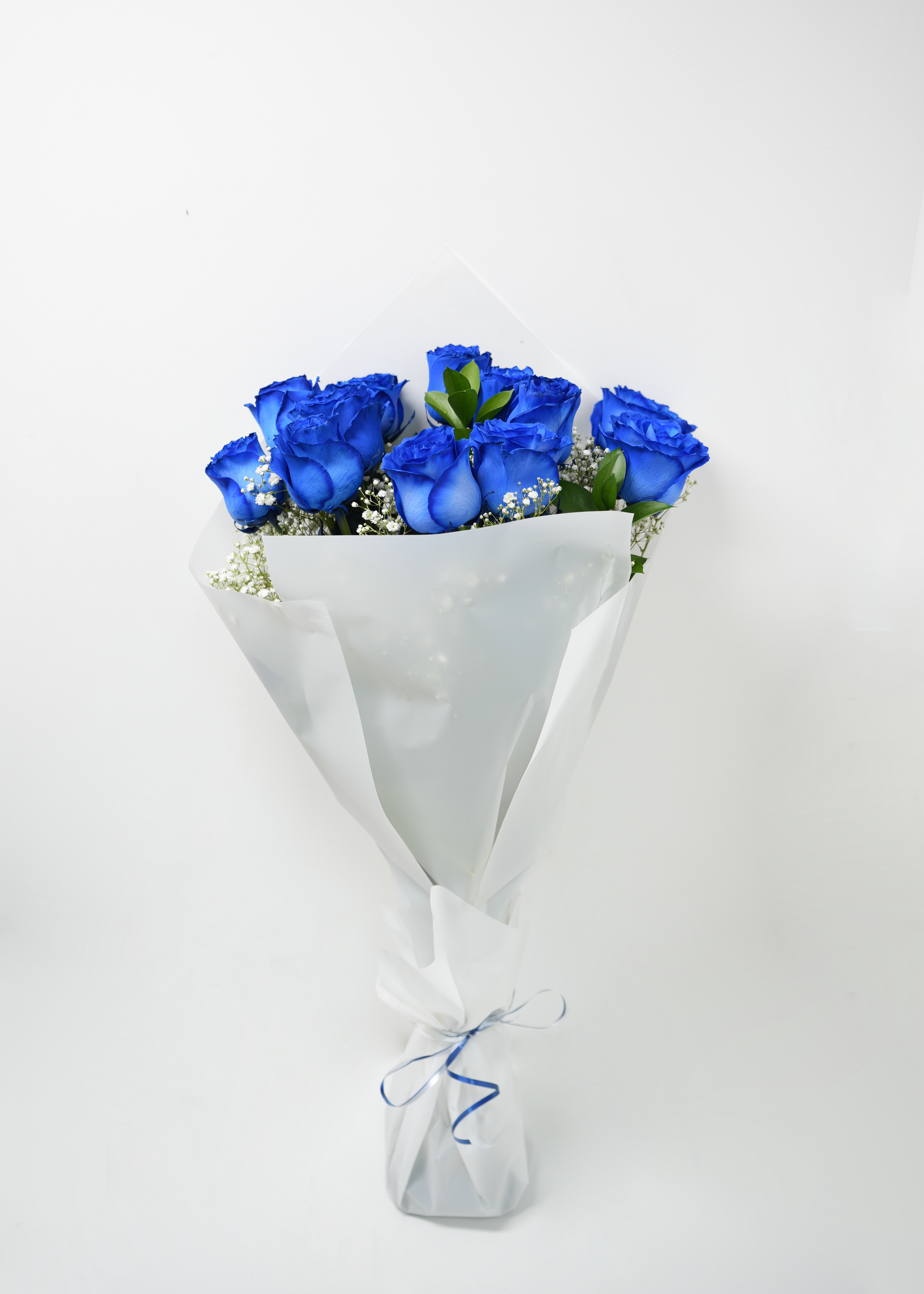 12 Blue Roses