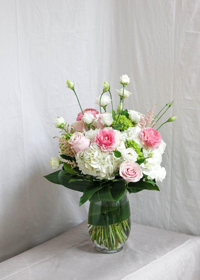 Love Blossom - Toronto Flower Gallery