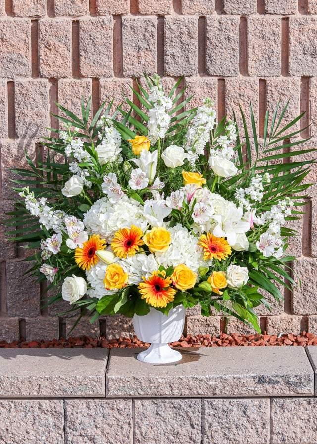 The Flower Whisperers - Toronto Flower Gallery