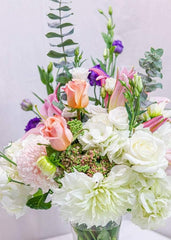 Brighten Up Flowers - Toronto Flower Gallery