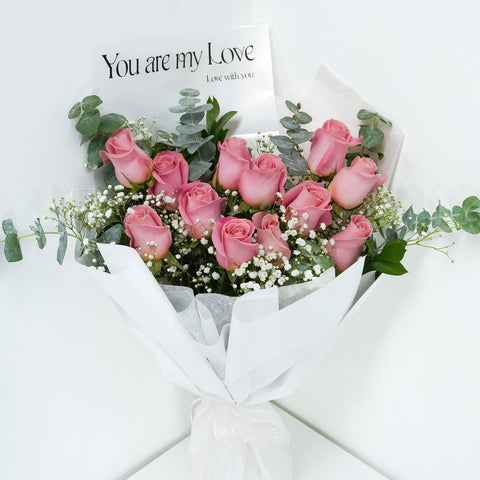 12 Pink Roses