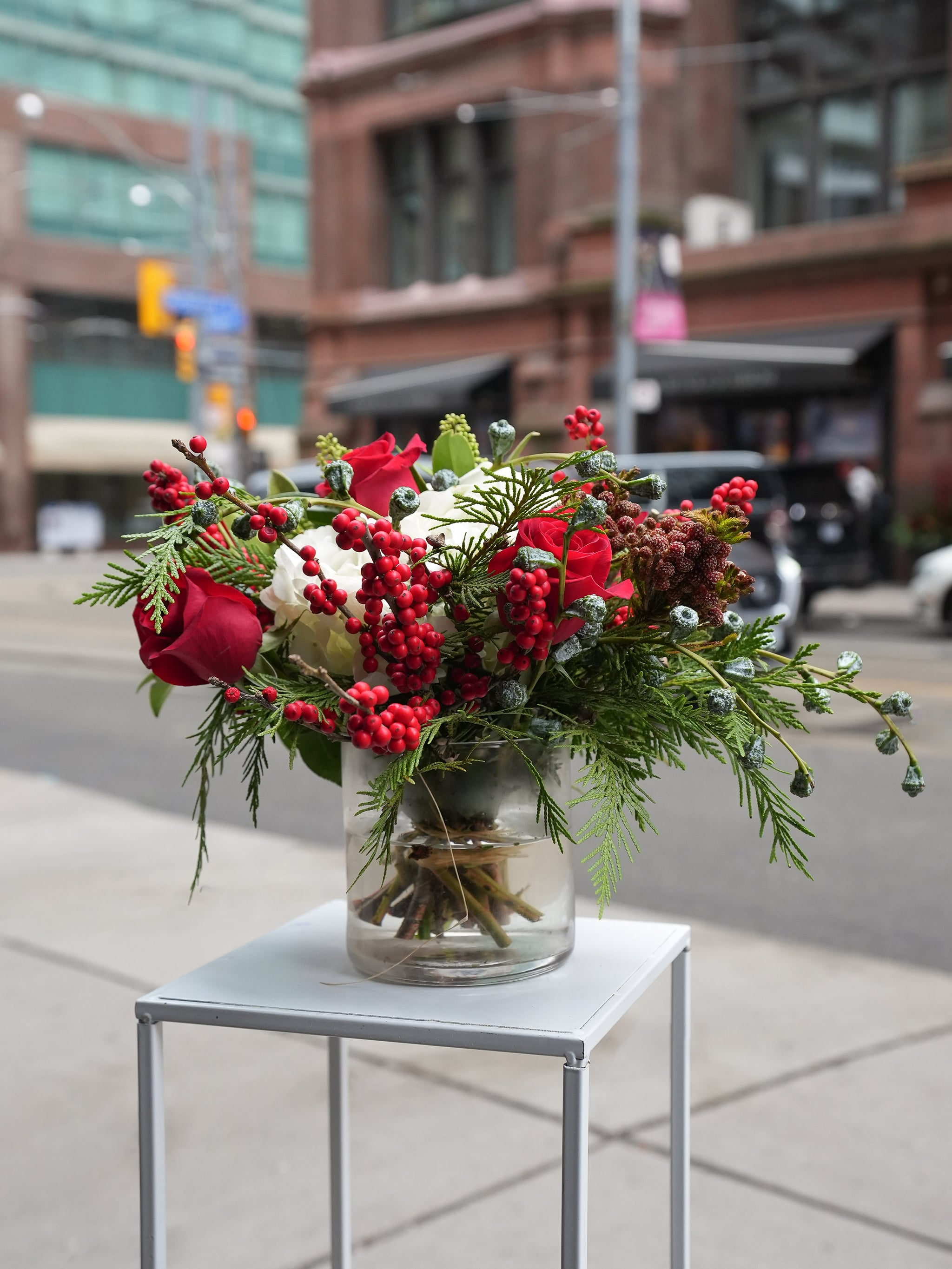 Holiday Cheer Arrangement