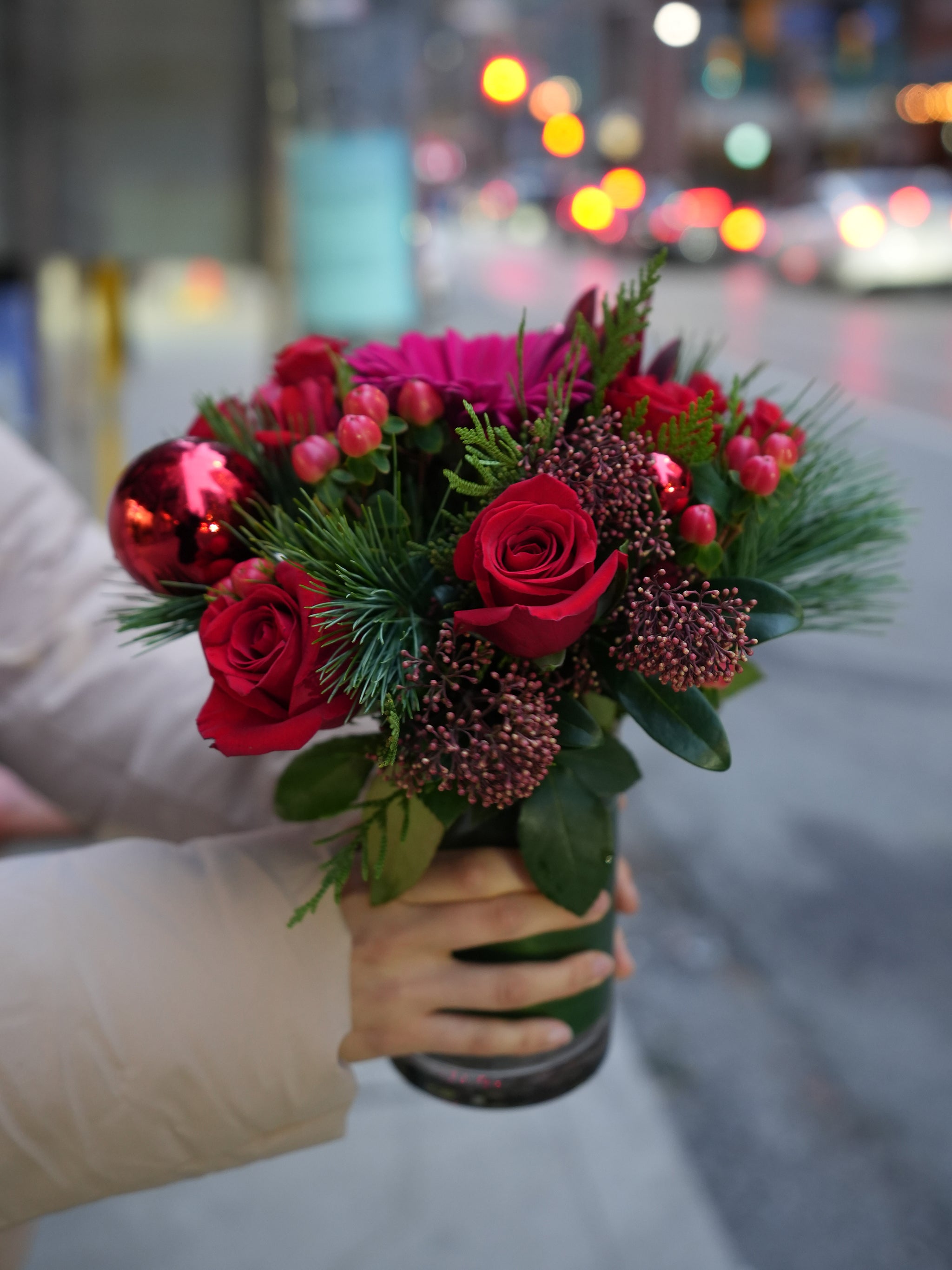 Jolly Christmas Blooms