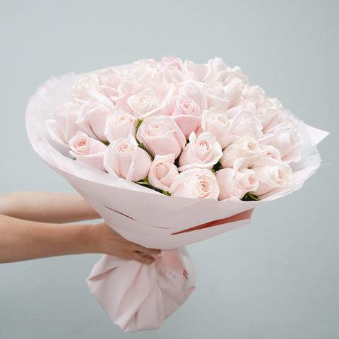 50 Blush Roses Bouquet