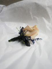 Soft Sky Boutonniere