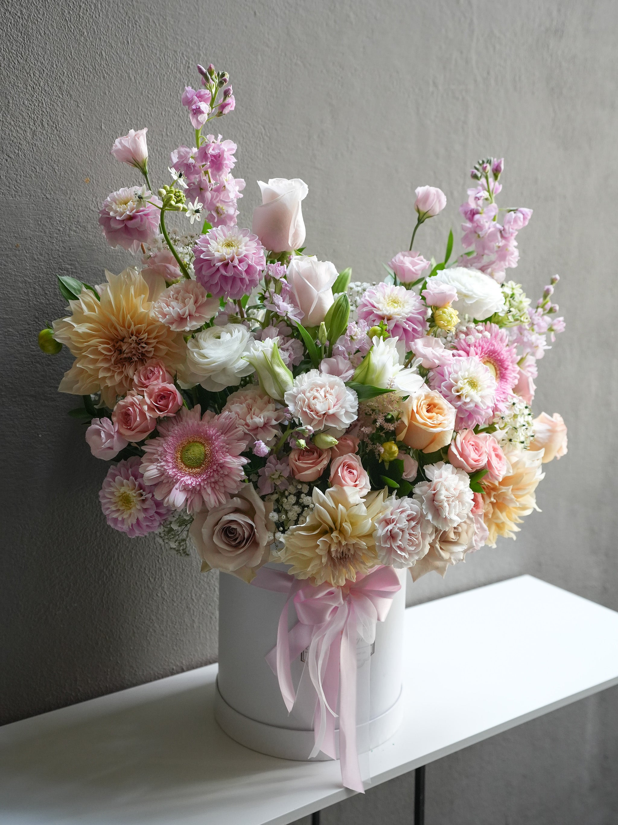 Autumn Bloom Round Box