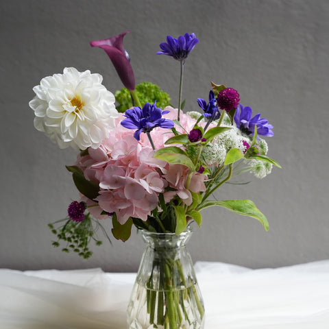 Blushing Romance Centerpiece