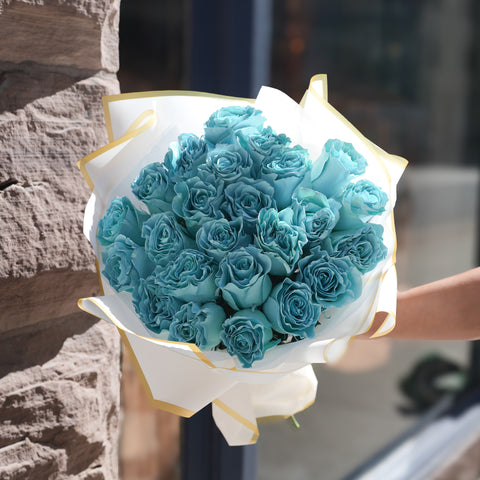 Emerald Blue Dyed Rose Bouquet