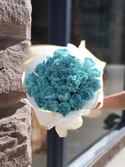 Emerald Blue Dyed Rose Bouquet