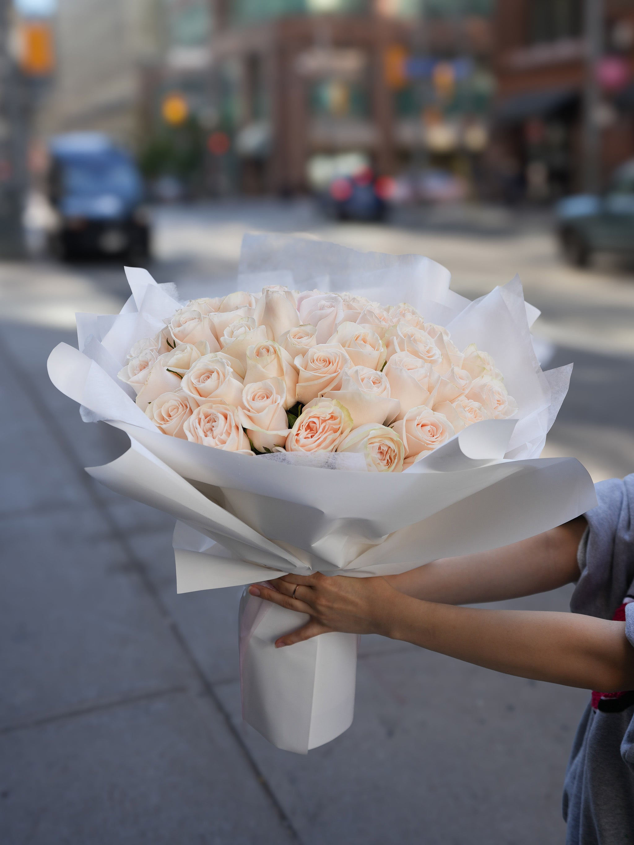 Peach Garden Rose Bouquet