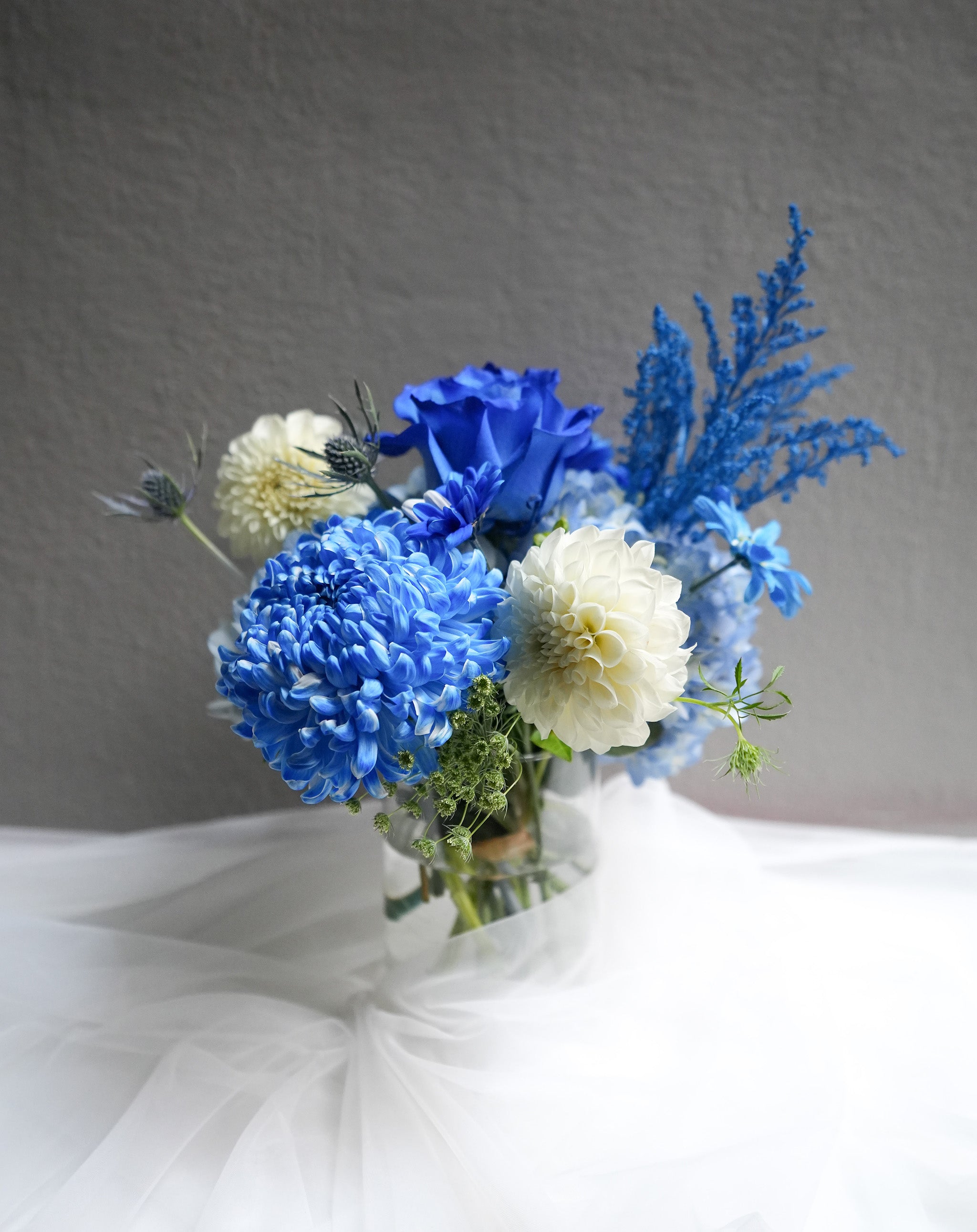 centre blue