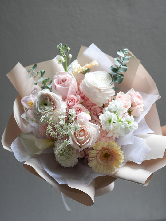 💖Valentine’s Day Designer Choice Arrangement💖