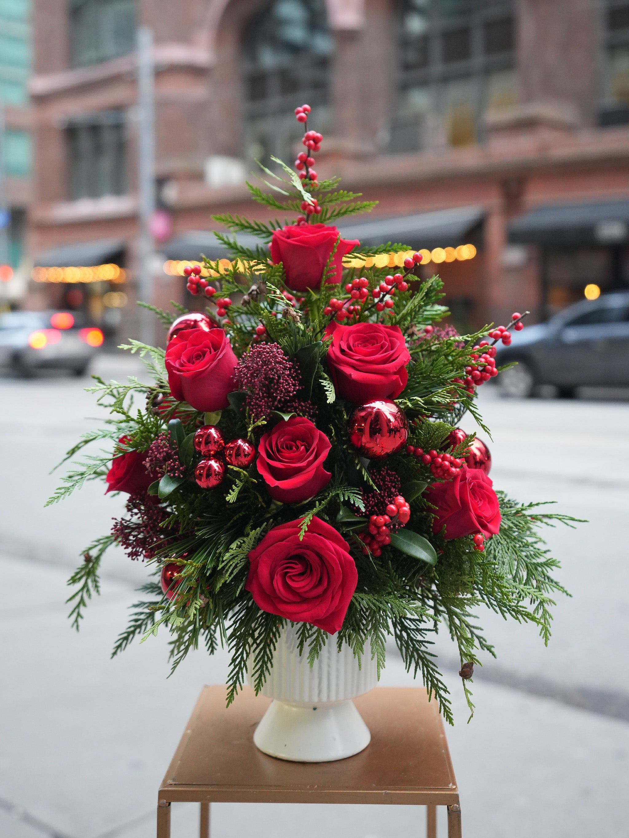 Frosted Joy Centerpiece