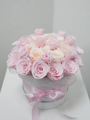 Soft Blush & Light Pink Rose Box