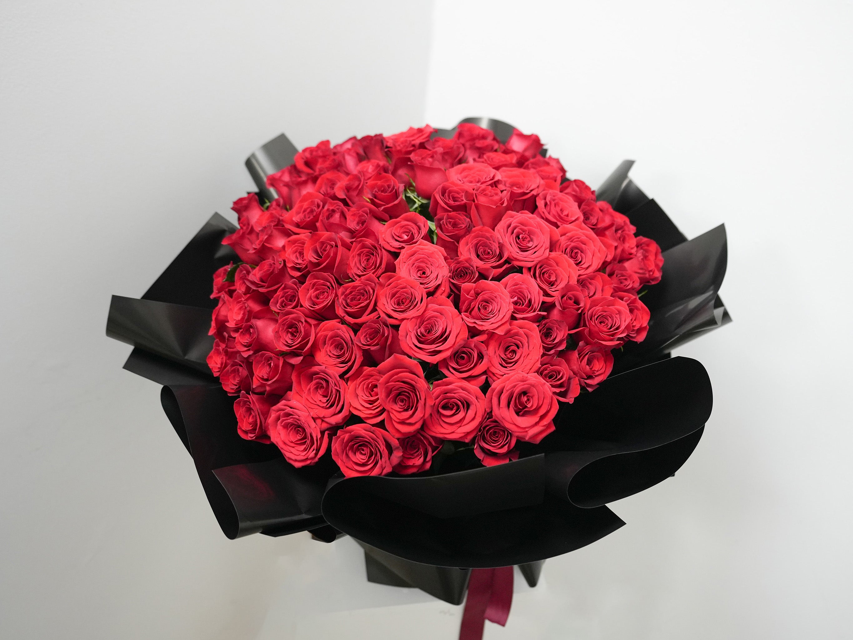 100 Simple Red Roses Bouquet