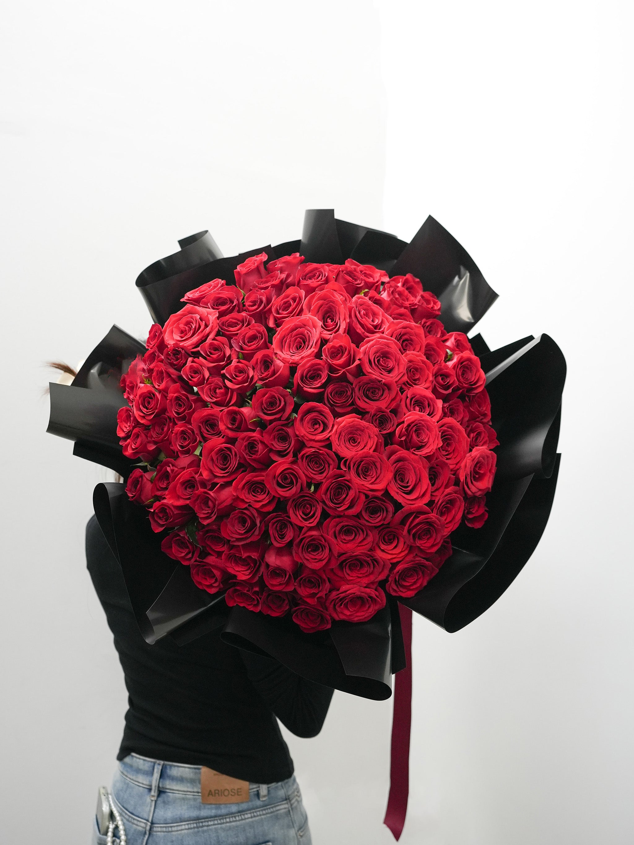 100 Simple Red Roses Bouquet