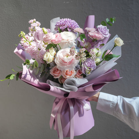 Amour in Bloom