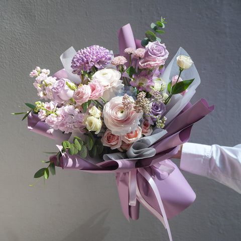 Amour in Bloom