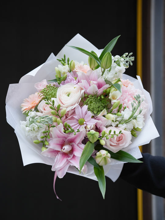 Soft Lily Garden