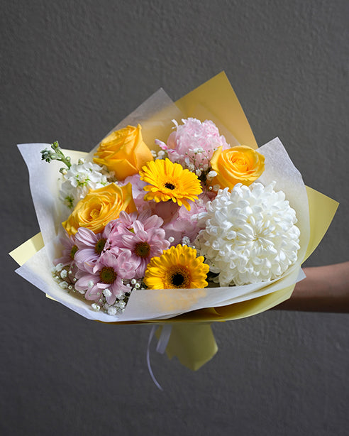Sunshine Daisy Bouquet