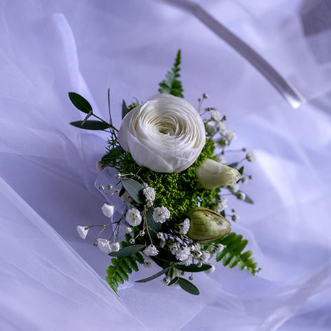 Ivory Bloom Boutonnieres & Corsage
