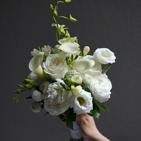 Blanc Round Bouquet