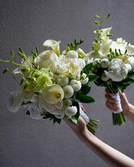 Blanc Posy Bouquet