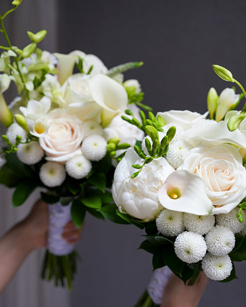 Blanc Posy Bouquet