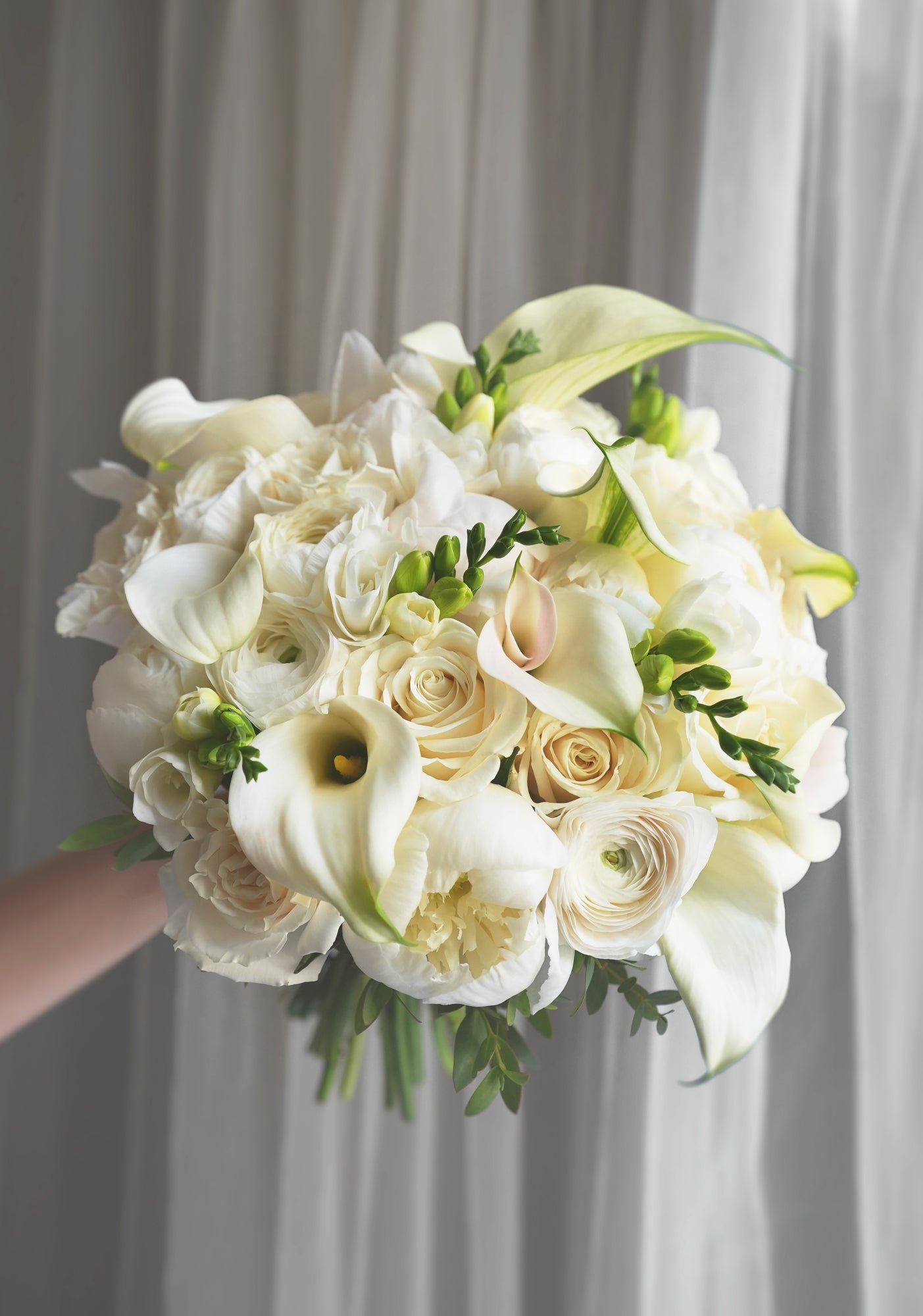 Ivory Aria Bouquet