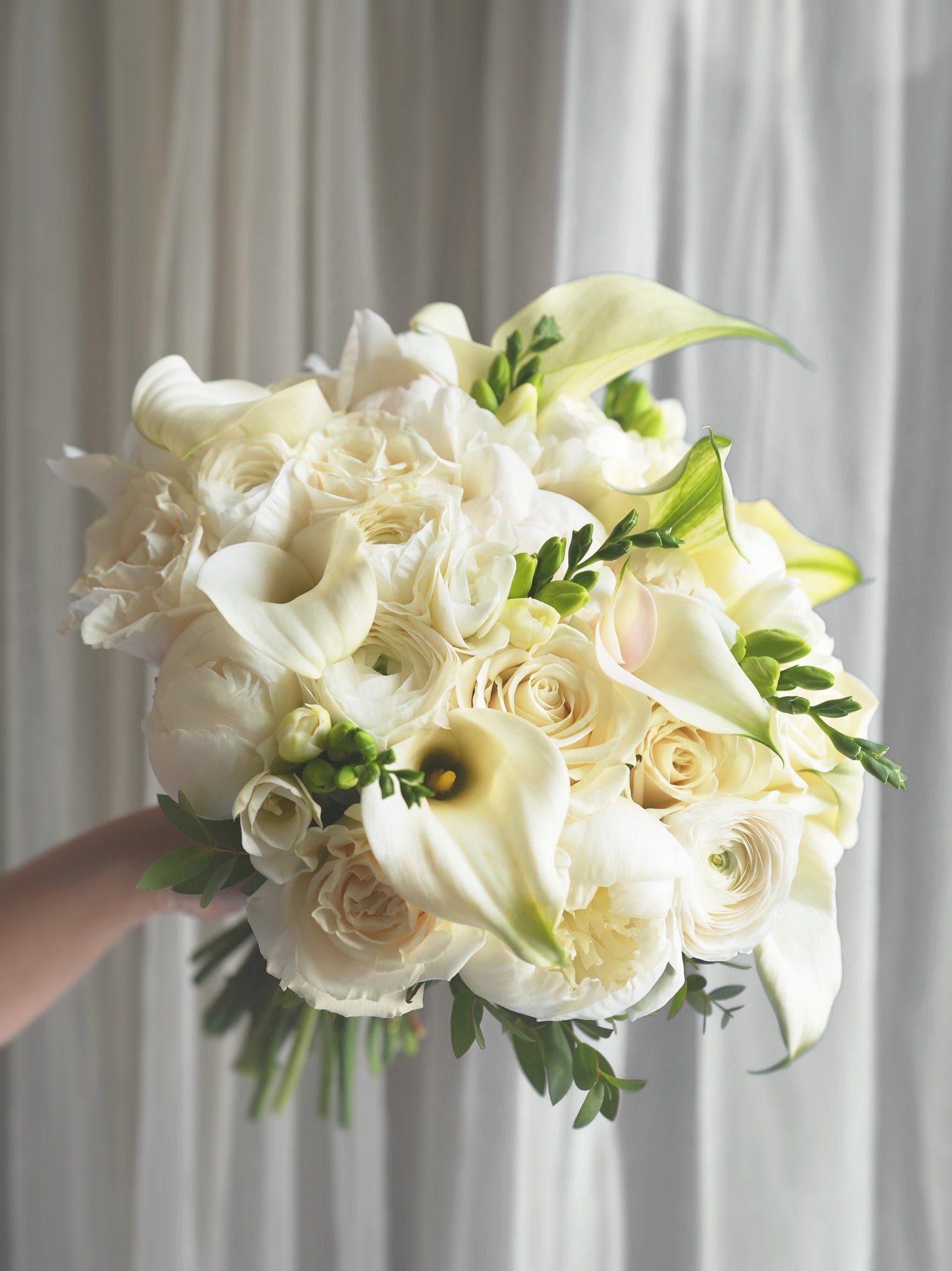 Ivory Aria Bouquet