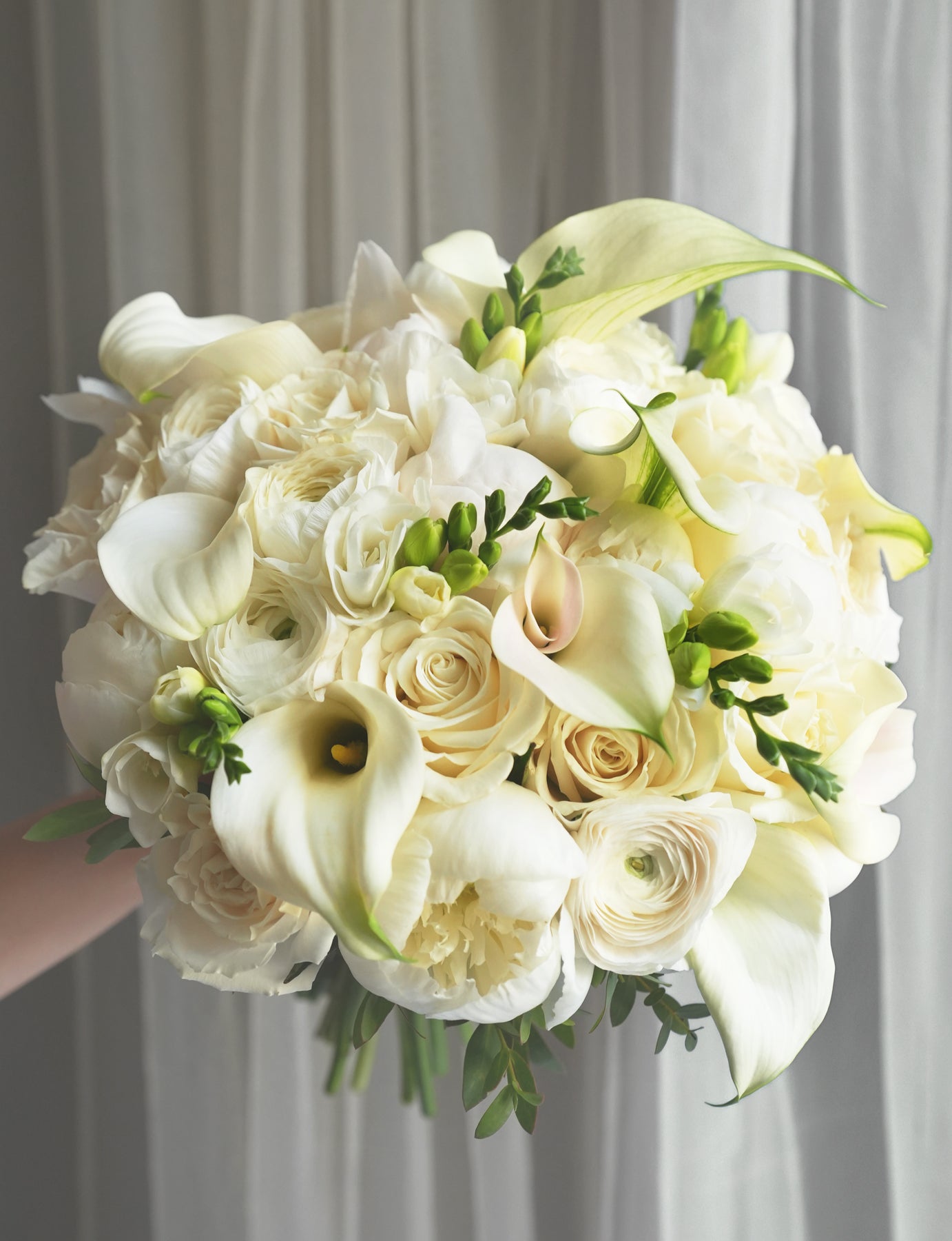 Ivory Aria Bouquet